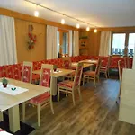 Sonnenhof Pensionat 3*